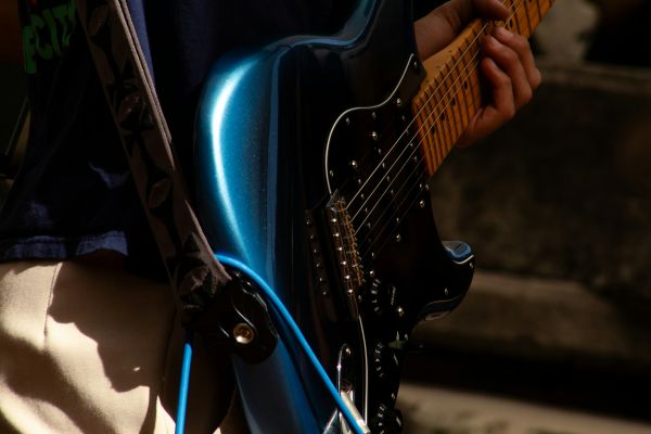 Top 5 astuces pour maîtriser la guitare à Toulouse